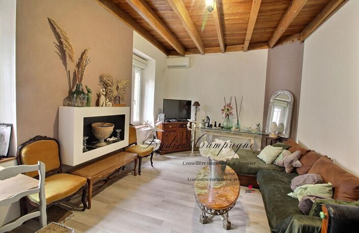 Maison de maître Montbrun Des Corbieres 6 pièce(s) 110 m2 — photo 2