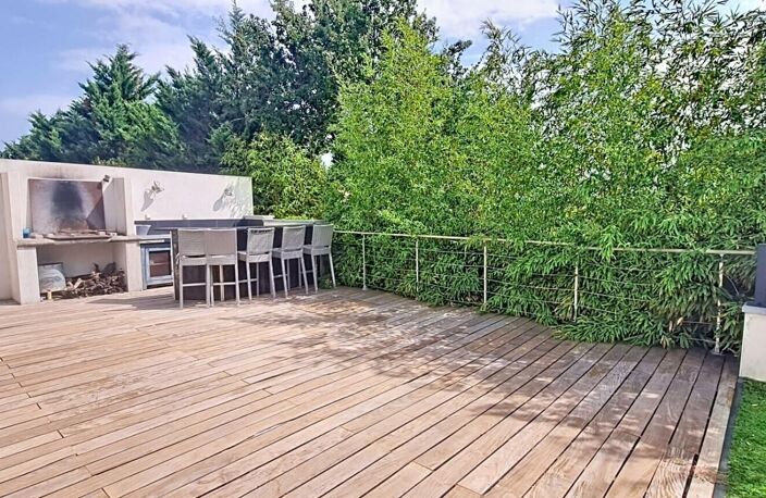 VIlla de 135 m² de plein pied avec piscine sur un terrain de 506m² — photo 5