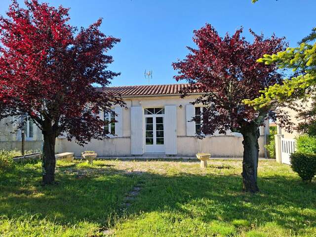 jolie maison pierre typique — photo du bien