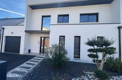 Maison Montreuil Juigne 6 pièce(s) 170 m2 — photo du bien