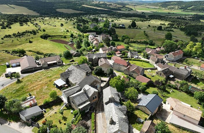 MAISON EN PIERRE AVEC POTENTIEL  SECTEUR GORGES DU TARN AVEC VUE & NATURE — photo 4