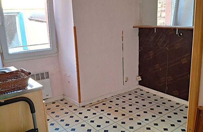 Appartement de caractère type 2 de 21 M2 + galeta ? Coeur historique de Millau — photo 3