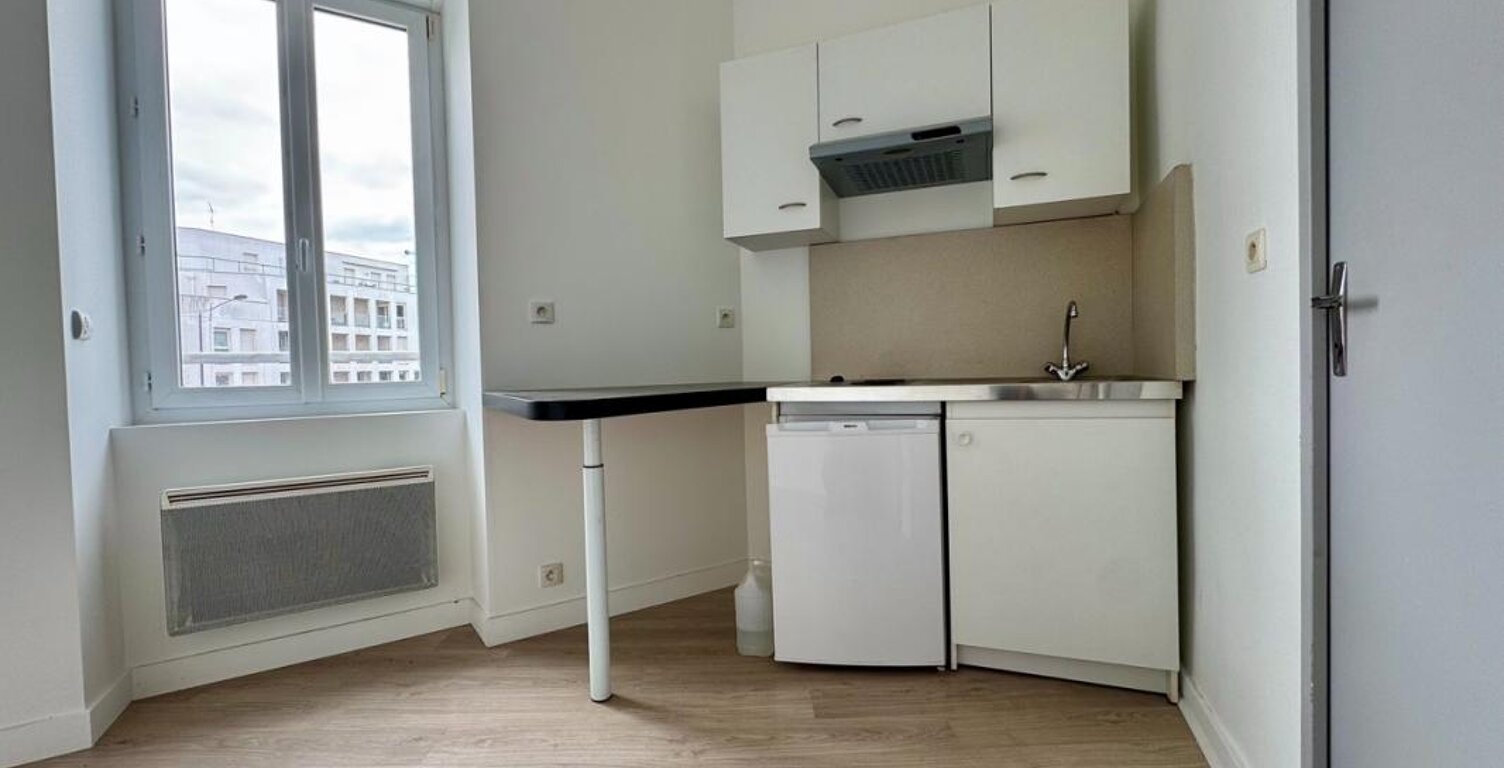 Appartement Nantes 2 pièce(s) 31 m2 - exposition ouest — photo 1