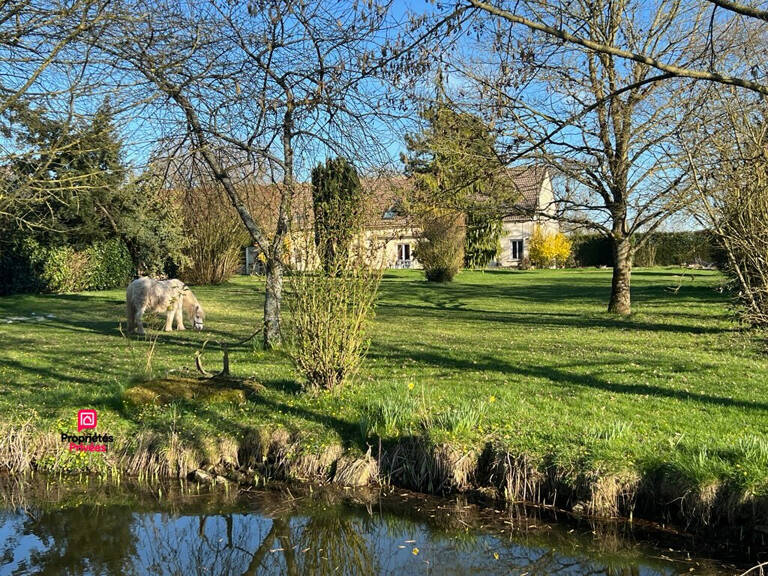 NEAUPHE SOUS ESSAI, proche de SEES L'EVECHE (61500)  PROPRIETE , 9 pièce(s)  220 m2 environ, 5 chambres, PRIX  215 250, honoraires 5 % inclus à la charge de l'acquéreur, soit  205 000 hors honoraires — photo 1