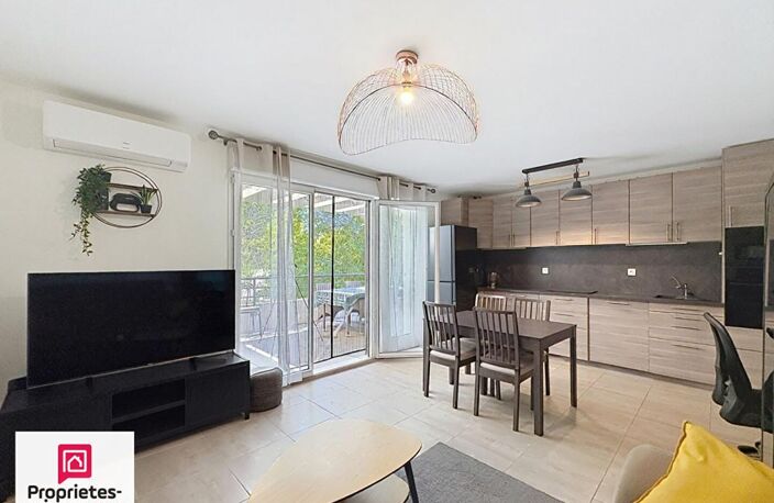 Appartement T4 dernier étage avec deux terrasses et garage — photo 2
