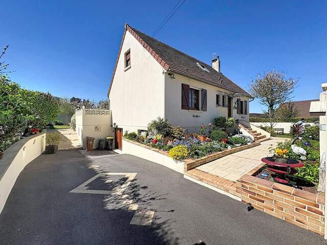 PAVILLON INDEPENDANT - 130M² - 3 /4CHAMBRES - SOUS SOL TOTAL - DEPENDANCES - JARDIN - 60840 NOINTEL — photo du bien