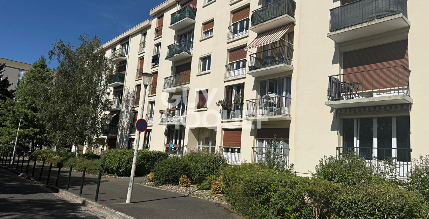 IDIAL INVESTISSEUR !!! Appartement 4 pièces à vendre à Compiègne - calme et bien situé — photo 1