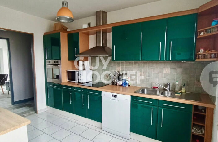 IDIAL INVESTISSEUR !!! Appartement 4 pièces à vendre à Compiègne - calme et bien situé — photo 2