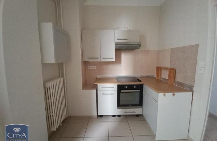Location appartement 3 pièces 91 m² à Chambéry (73000) — photo 3