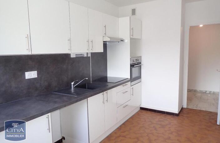 Location appartement 2 pièces 55 m² à Chambéry (73000) — photo 4