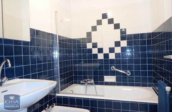 Location appartement 2 pièces 55 m² à Chambéry (73000) — photo 5