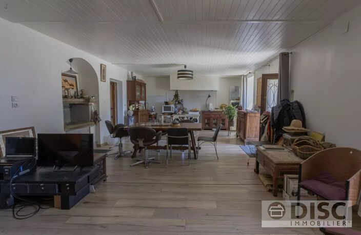 Charmant ensemble avec petite maison et dépendances. — photo 5