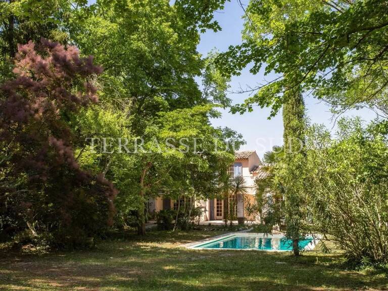 Vente Maison 10 Pièces de 229 m2 sur Parcelle de 2 558 m2 avec Terrasses, Piscine, Garages, au Calme Absolu - Puyricard - Aix en Provence — photo 1