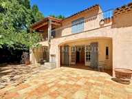 Vente Maison 10 Pièces de 229 m2 sur Parcelle de 2 558 m2 avec Terrasses, Piscine, Garages, au Calme Absolu - Puyricard - Aix en Provence — photo 3