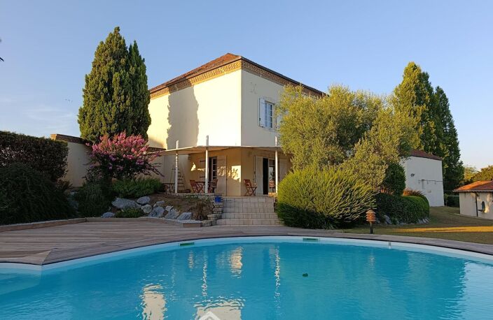 Maison bourgeoise - 250m² - Beyries — photo 5