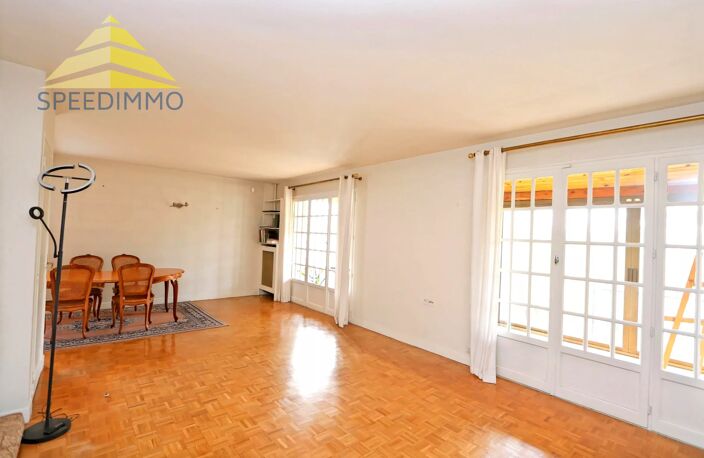 Maison individuelle 6 pièces à Mandres-les-Roses — photo 4