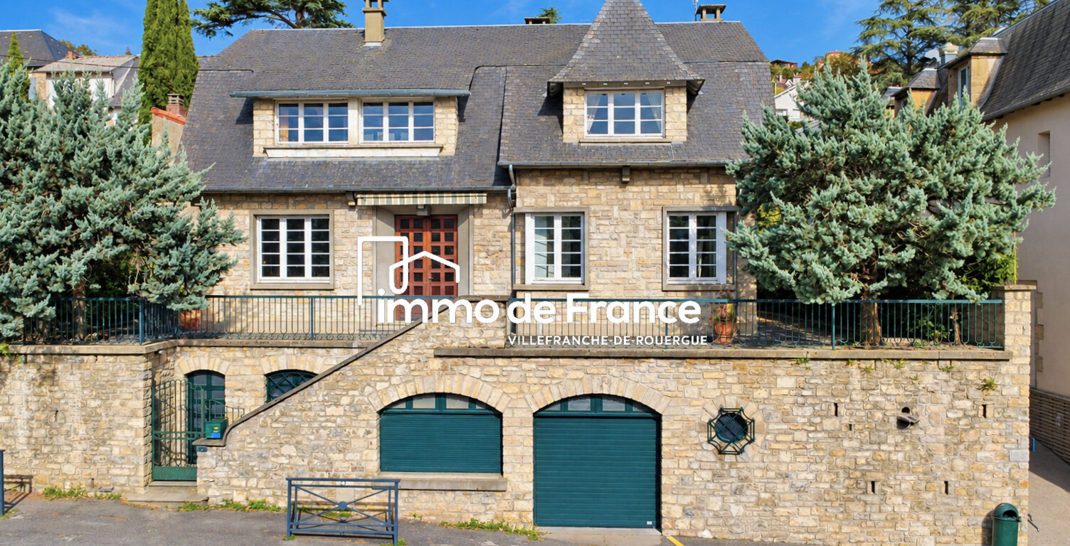 Maison de ville accessible de plain pied, 193 m², 4 chambres, garage double, terrasses et jardin — photo 1