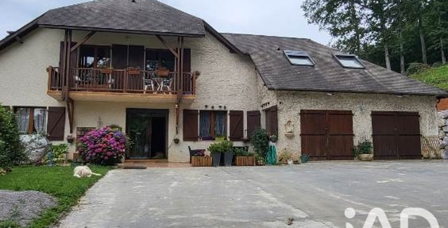 Vente Maison/villa 10 pièces — photo 1