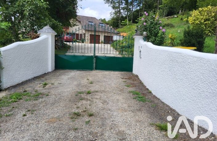 Vente Maison/villa 10 pièces — photo 2