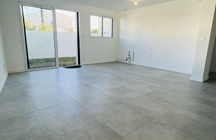 Vente Maison/villa 4 pièces — photo 2