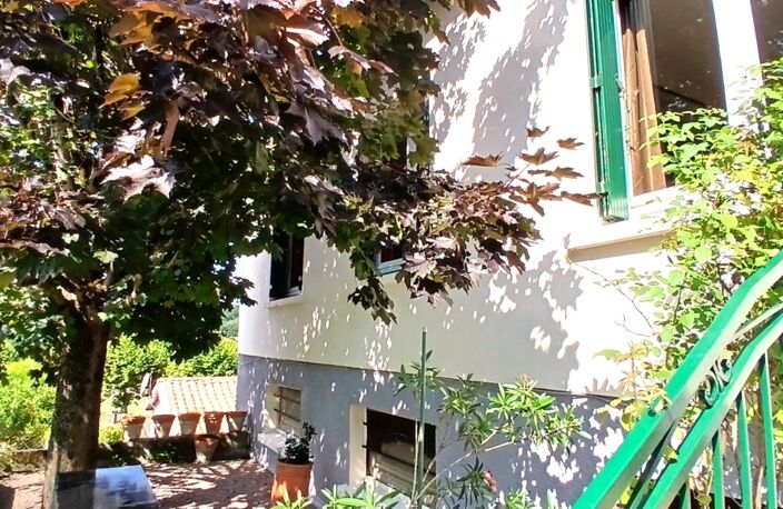 Vente Maison/villa 8 pièces — photo 3