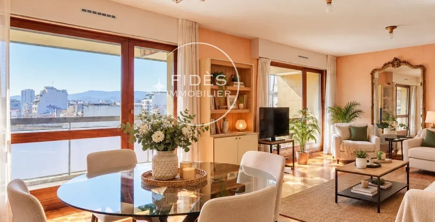 Marseille 6e – Castellane | T4 traversant de 114 m² – 7e étage – — photo 1