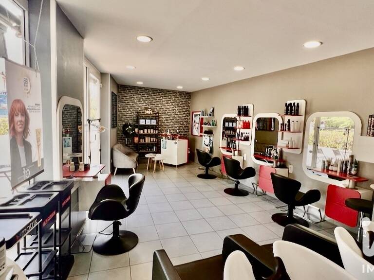 Vente Esthétique, Coiffure 67 m&sup2; — photo 1