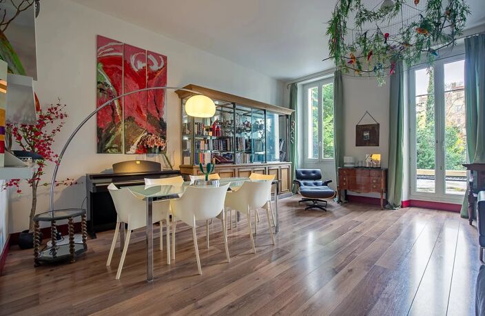 Marseille 8ème - Carré d'or - Bourgeois de charme 164m² - 4 cham — photo 3