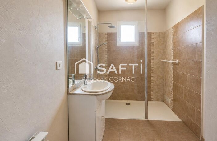 Maison sur 3 000 m² de terrain constructible — photo 5