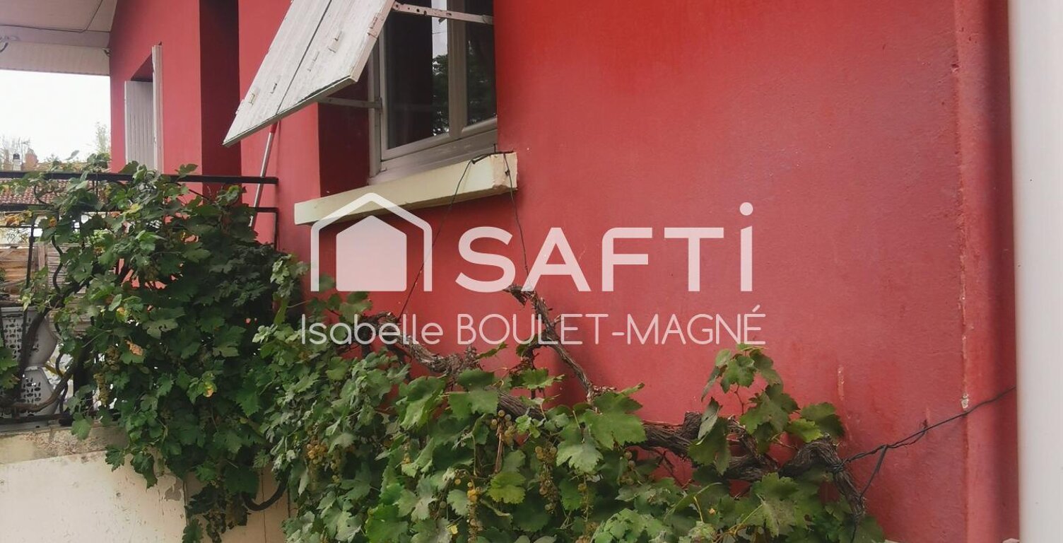Maison familiale avec 4 chambres de plain-pied avec jardin et garage — photo 1
