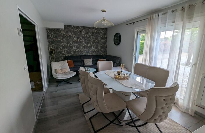 Vous recherchez une maison prête à vivre, au calme tout en restant proche de toutes les commodités ? Cette maison mérite votre attention ! — photo 2