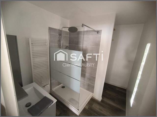 Découvrez cet agréable appartement situé au 2? étage sans ascenceur ! — photo du bien