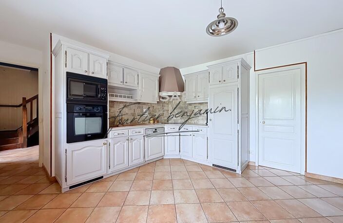 Maison de charme 6 pièces avec jardin et dépendances — photo 4