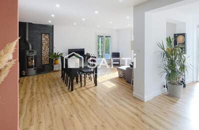 Maison sur Sous-Sol de 158m² - 5 Chambres - 2 SDE - Hors Lotissement - Piscine - Jardin - Garage — photo du bien
