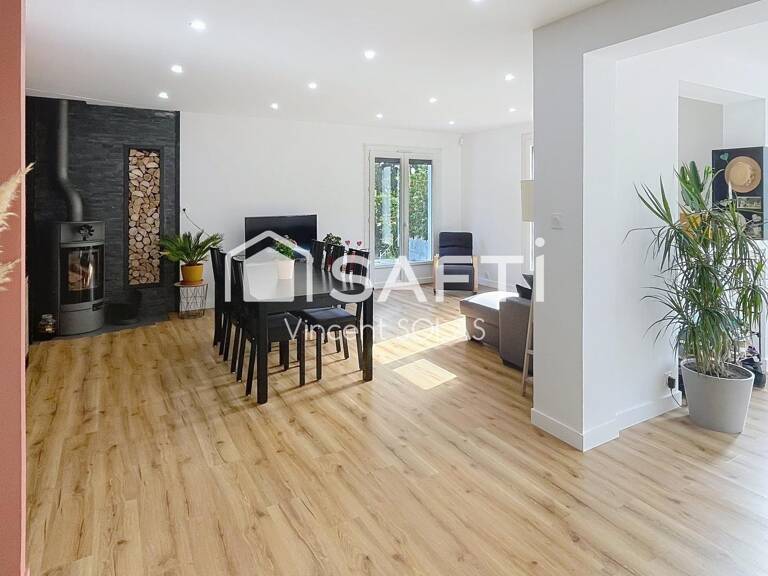 Maison sur Sous-Sol de 158m² - 5 Chambres - 2 SDE - Hors Lotissement - Piscine - Jardin - Garage — photo 1