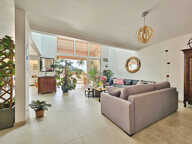 AJACCIO Centre-ville Duplex F3 récent + garage — photo 4