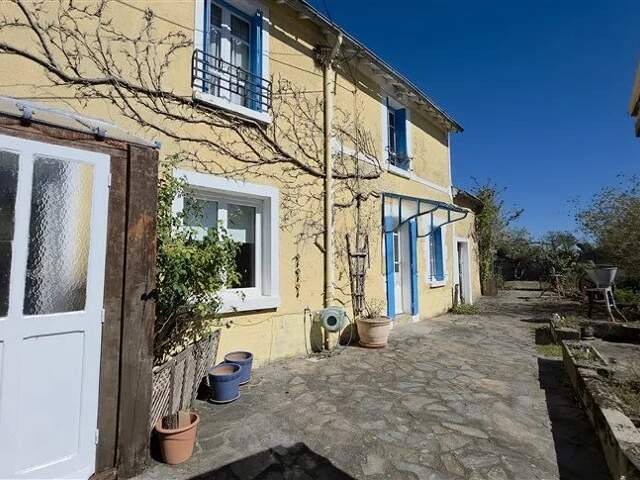 À vendre : maison, gîte et piscine, Magnac-Laval (87) — photo du bien