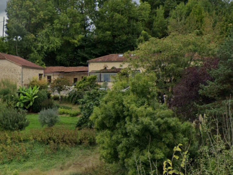 Entre VILLEFRANCHE DU PERIGORD ET FUMEL, MAISON DE CAMPAGNE — photo 1