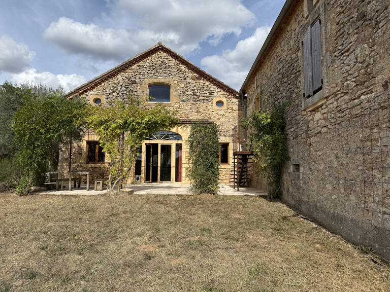 CUZORN, dans les côteaux, bel ensemble immobilier en pierre, — photo 1
