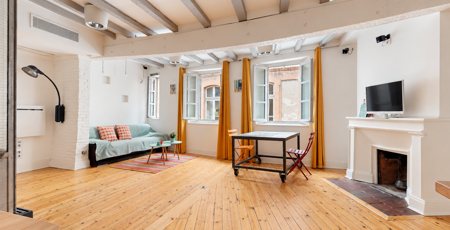 TOULOUSE   LES CARMES | LOFT DE CHARME AU CARACTÈRE UNIQUE — photo 1
