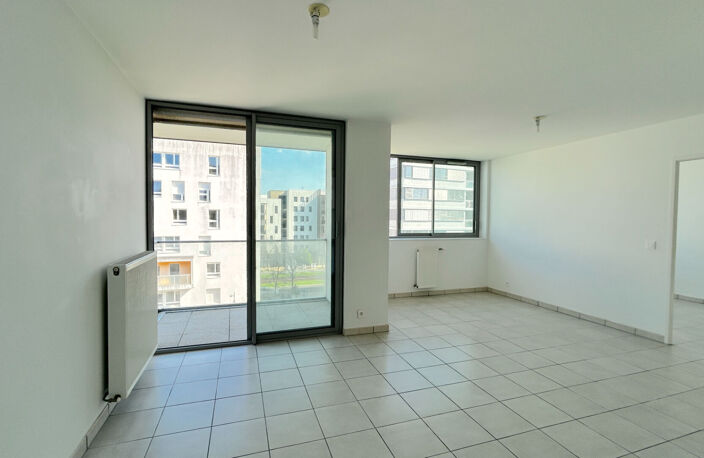 A LOUER APPARTEMENT DE TYPE 2 AVEC BALCON ET PARKING - SECTEUR BORDEAUX LAC QUARTIER GINKO — photo 2