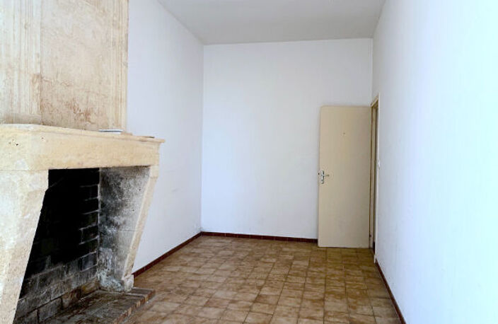 A LOUER MAISON DE TYPE 3 AVEC JARDIN ET GARAGE - SECTEUR BOURG SUR GIRONDE — photo 5