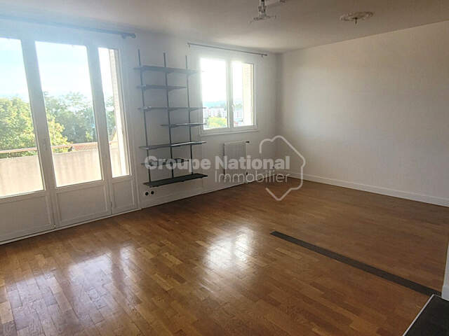 Appartement 3 pièces 72.86 m² — photo du bien