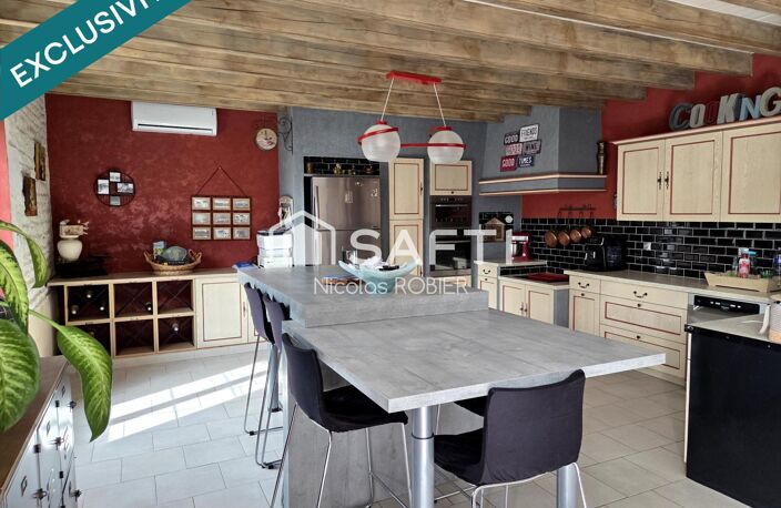 Maison en pierre rénovée, climatisée, quatre chambres, trois salles d'eau , chambre rez-de-chaussée, grands volumes, jardin, piscine, dépendances! — photo 3