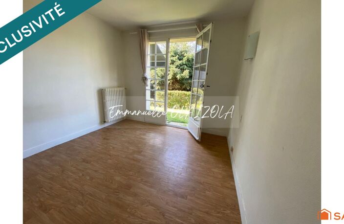 MAISON sur terrain constructible 2309 m2 St Arnoult e/Y — photo 5