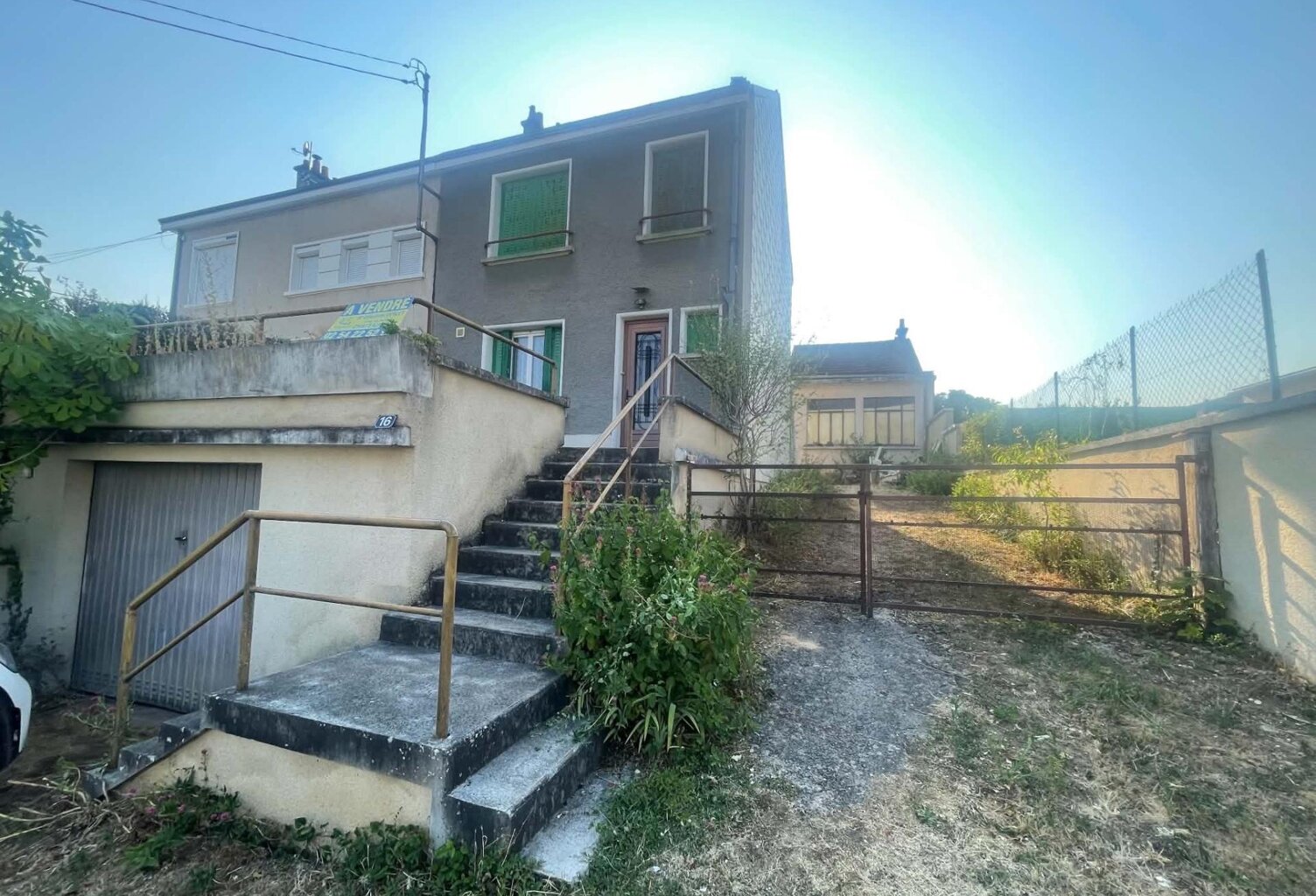 Proximité commodités école / commerce — photo 1