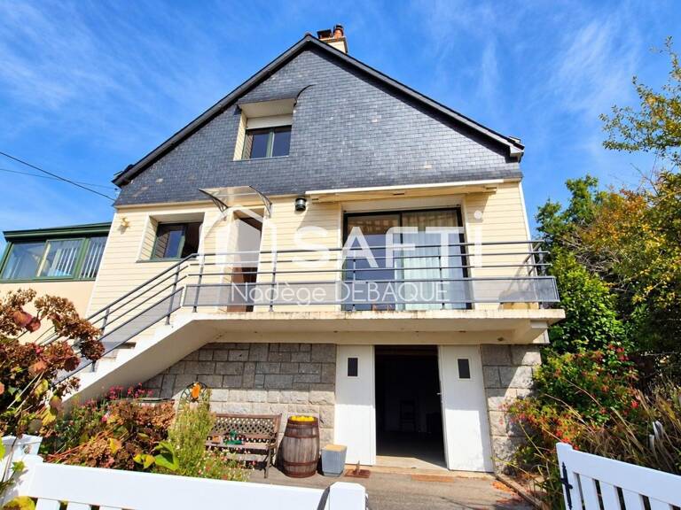 Grande maison avec véranda lumineuse proche bourg — photo 1