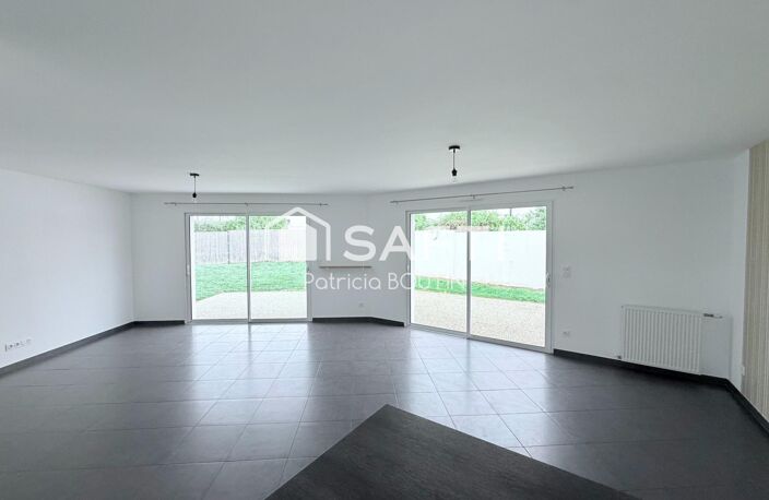 PAVILLON DE PLAIN PIED 4 CHAMBRES DONT UNE SUITE PARENTALE ET GARAGE A NIORT ! — photo 3