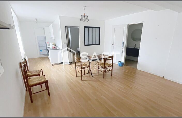 Immeuble de Rapport - Division en 3 Logements + 1 Local Commercial  à   AVRILLE !! — photo 4