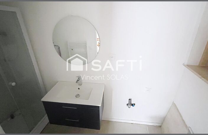 Immeuble de Rapport - Division en 3 Logements + 1 Local Commercial  à   AVRILLE !! — photo 5